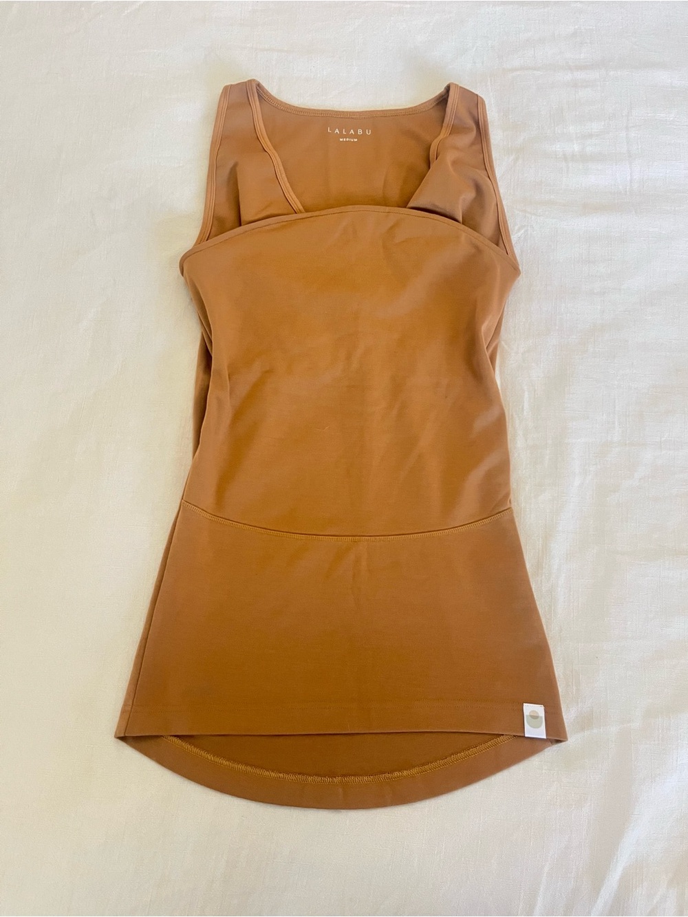 Lalabu Womenms tank medium